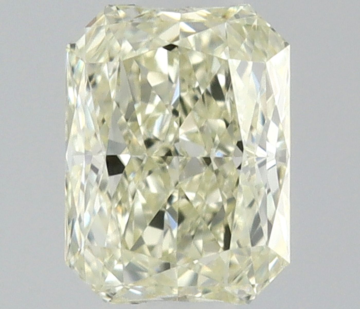 0.26ct · Radiant
