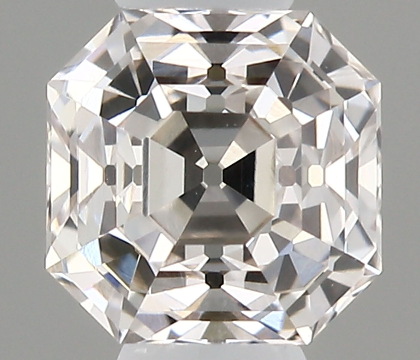 0.3ct · Sq. emerald