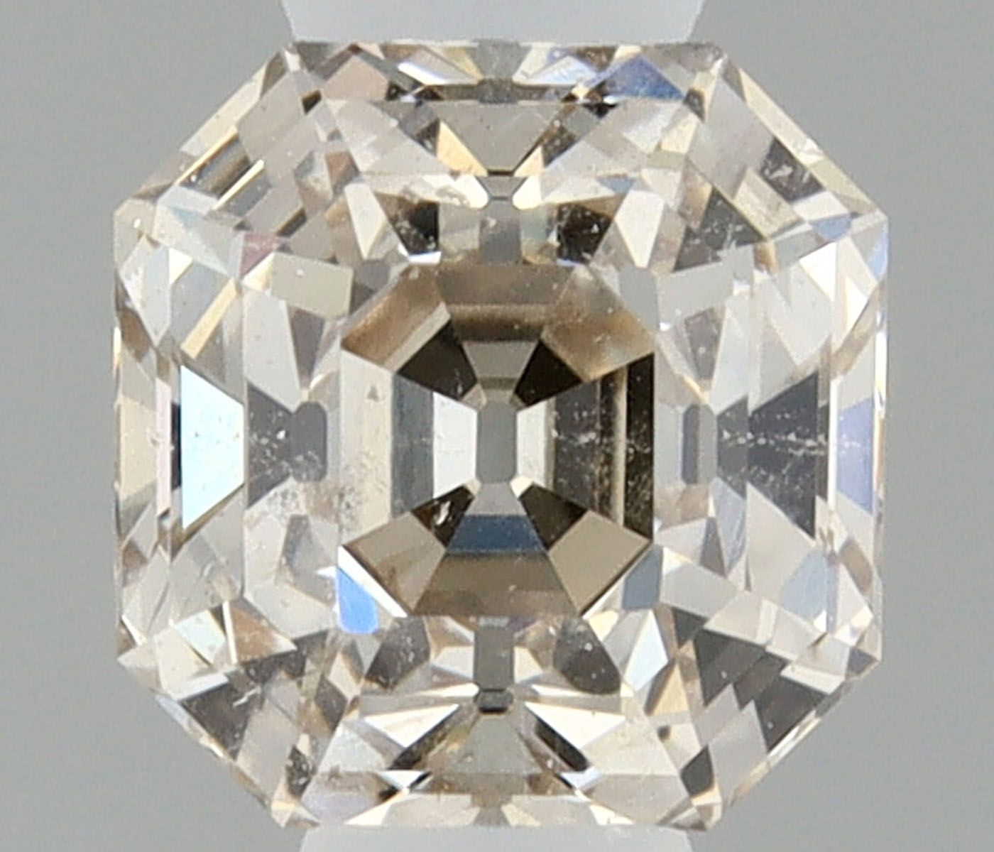 0.3ct · Sq. emerald