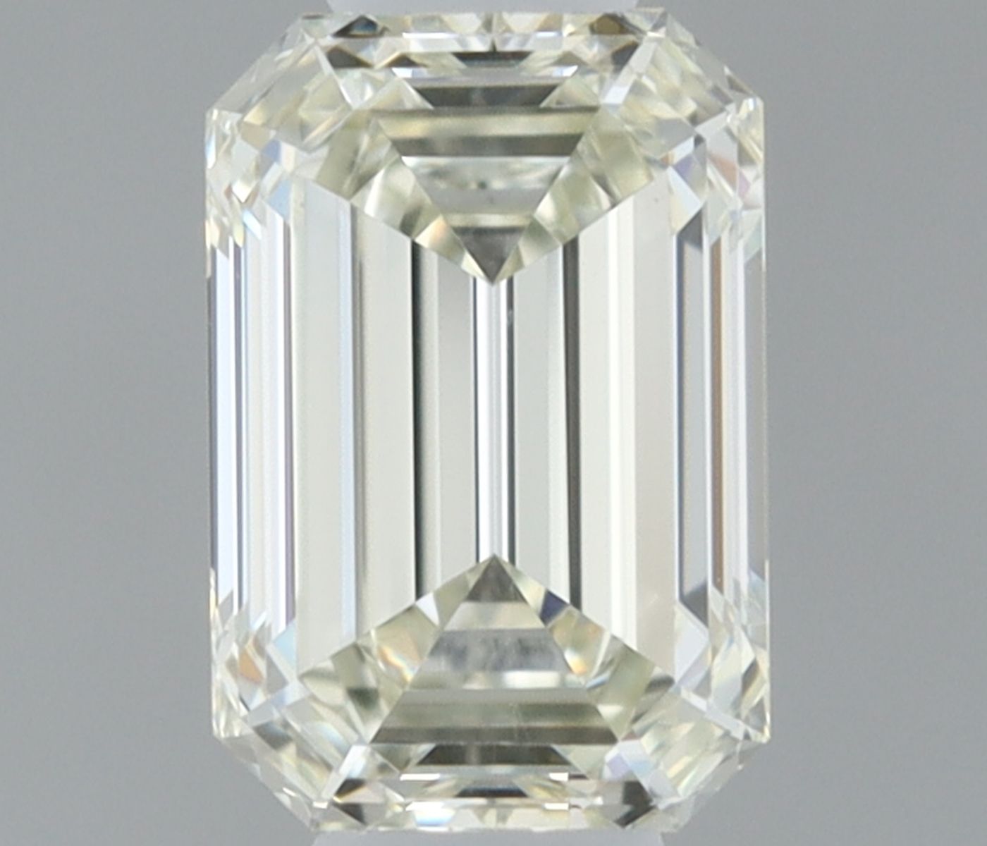 0.29ct · Emerald